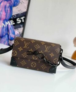 LV Steamer Wearable Wallet