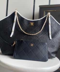 Chanel MAXI SHOPPING BAG(HIGH-END GRADE)