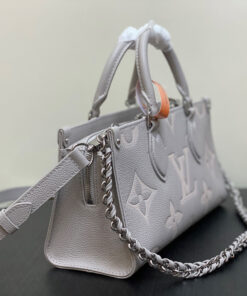 LV OnTheGo East West Chain(HIGH-END GRADE)