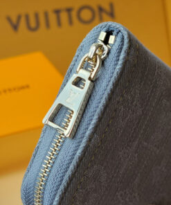 LV  Zippy Coin Purse