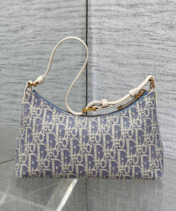 30 Montaigne Cigale mini bag