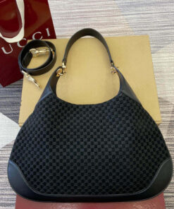 Gucci B medium shoulder bag(HIGH-END GRADE)