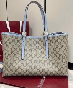 GG Emblem large tote bag