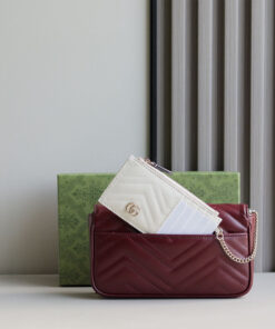 GG Marmont small shoulder bag