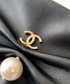 CHANEL Clutch With Chain(HIGH-END GRADE)