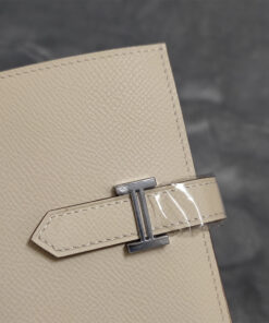 Hermes Bearn Compact wallet