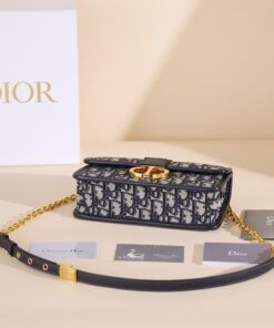 Dior 30 Montaigne East-West Bag with Chain