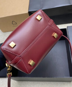 YSL LE 37 mini in shiny leather