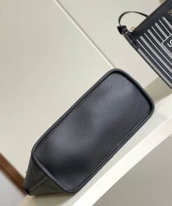 LV Neverfull Inside Out MM