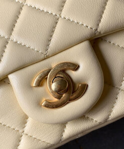 Chanel Pearl Crush Mini Rectangular Flap(HIGH-END GRADE)