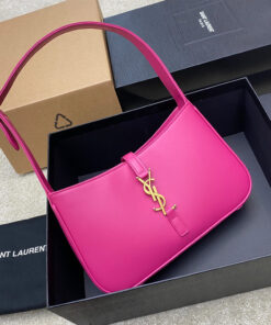YSL le 5 a 7 in smooth leather