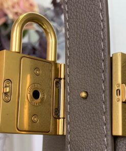 LV Low Key Hobo PM(HIGH-END GRADE)