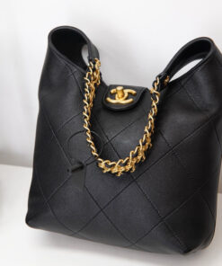 CHANEL Large Hobo Bag(HIGH-END GRADE)