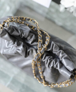 CHANEL 22 SMALL HANDBAG(high-end grade)