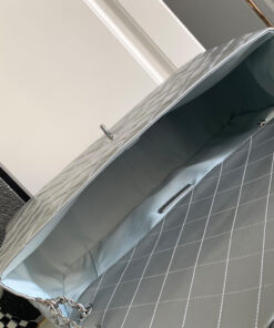 Chanel XXL Flap Bag(HIGH-END GRADE)