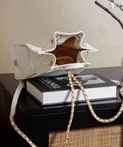 CHANEL 25 Medium Backpack(HIGH-END GRADE)