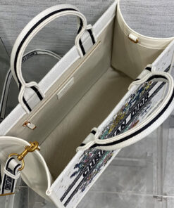 Dior Lucky Medium Dior Book Tote