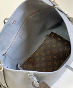 LV Carryall Vibe MM