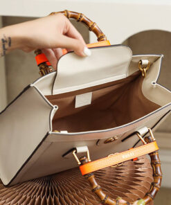 Gucci Diana medium tote bag