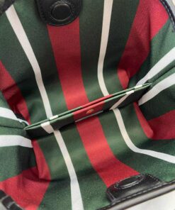 GG Emblem small bucket bag